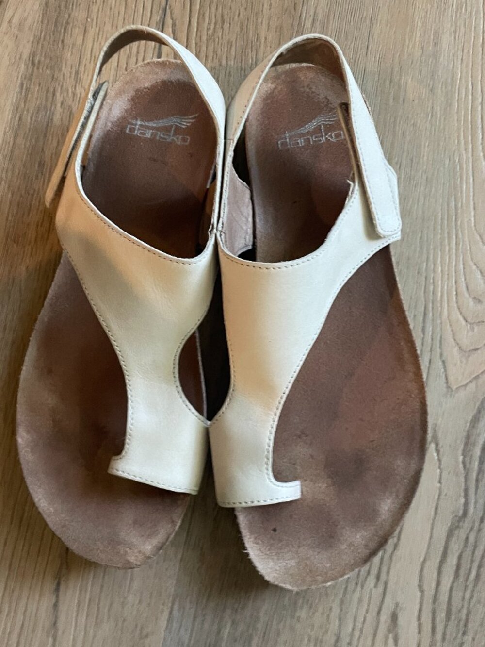 Dansko Women's Reece Leather Size 40/9 White Toe Loop Sandals Resort Beach!